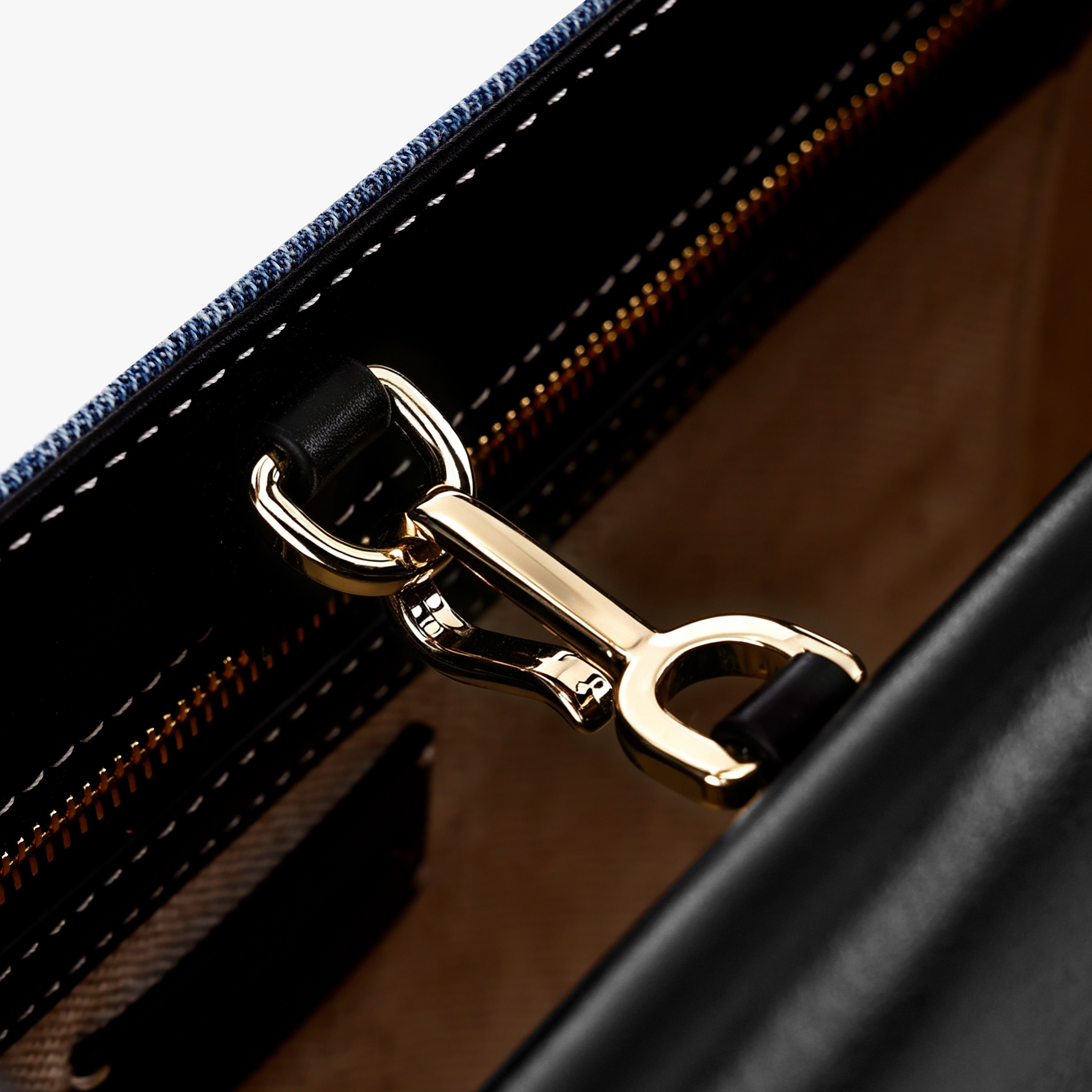 Caelum Baguette Bag Denim Blue