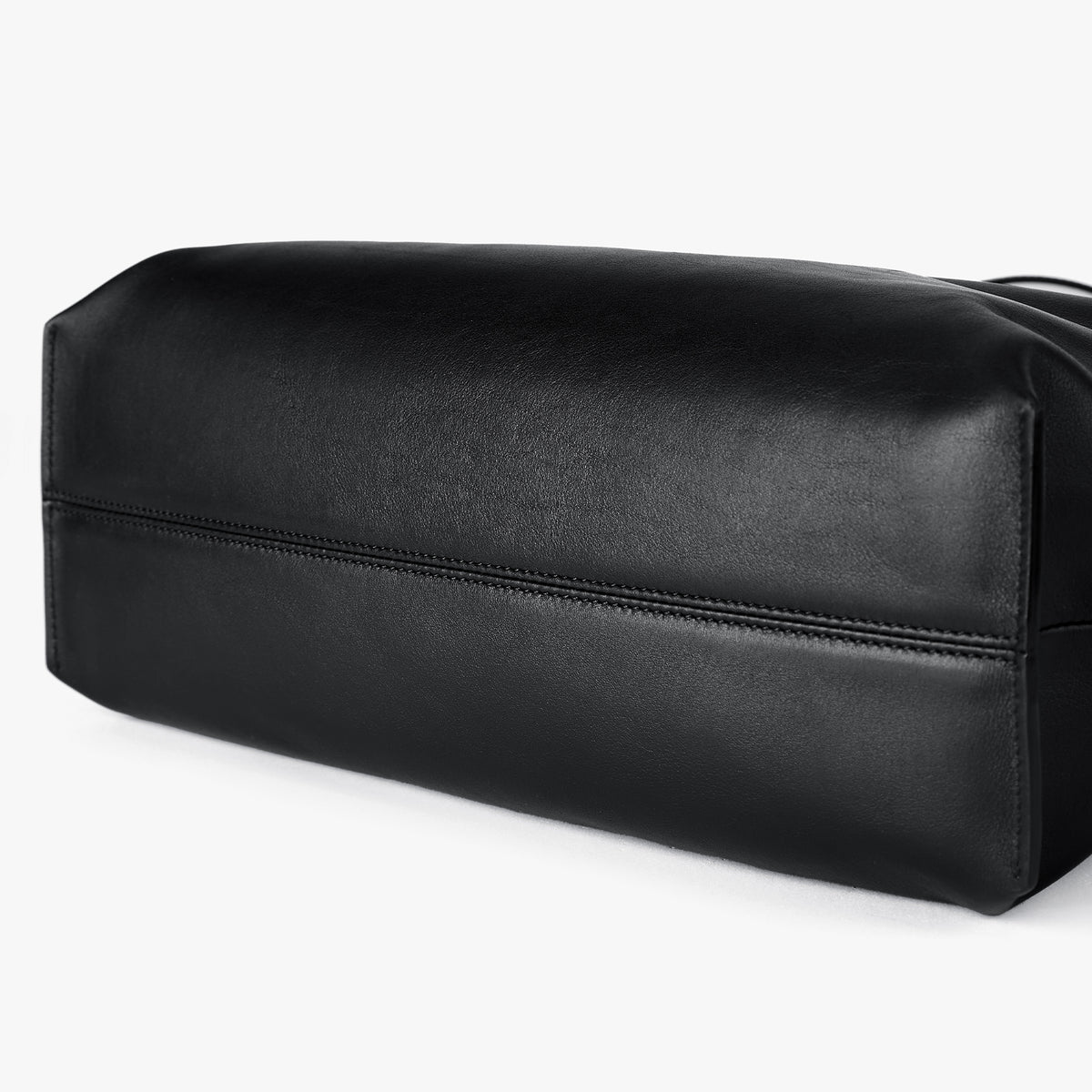 Mica Bucket Bag Black