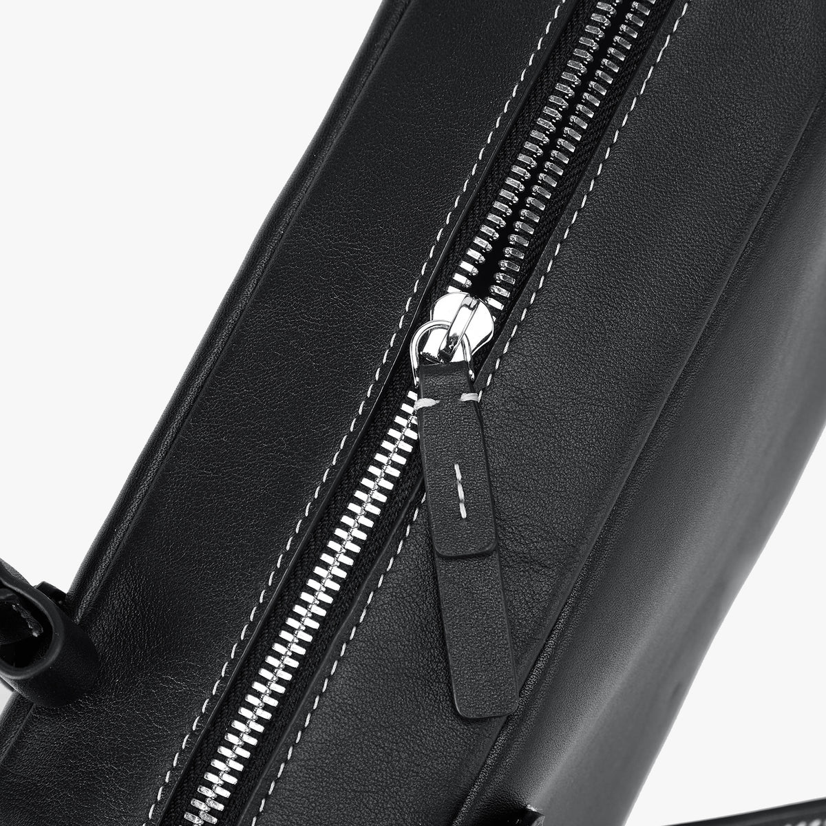 Ovum Bowling Bag —Black